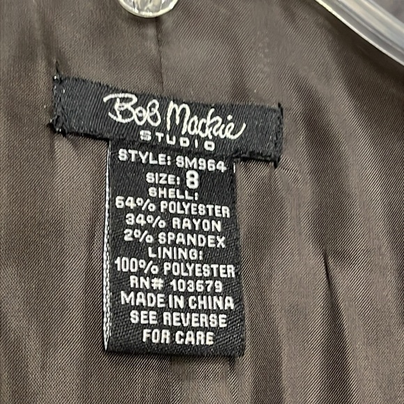 Women’s Bob Mackie Studio Gray w/ Black Velvet Floral 2 Button Blazer Size 8 - Picture 11 of 12